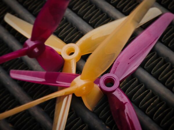 Ethix P3 Peanut Butter & Jelly Prop (2CW+2CCW)-Poly Carbonate - Image 2